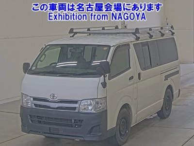 TOYOTA REGIUS ACE — фото