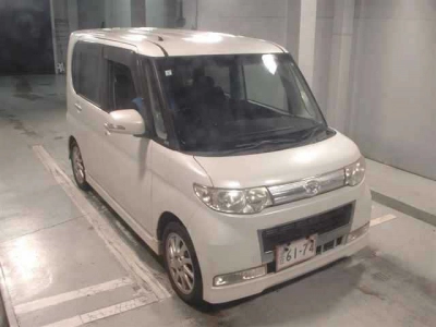 DAIHATSU TANTO — фото