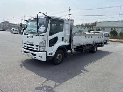 ISUZU FORWARD — фото