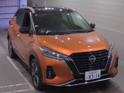 NISSAN KICKS — фото