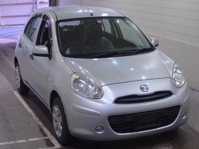 NISSAN MARCH — фото