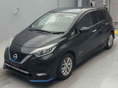 NISSAN NOTE — фото