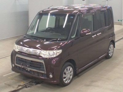 DAIHATSU TANTO — фото