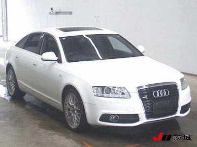 AUDI A6 — фото