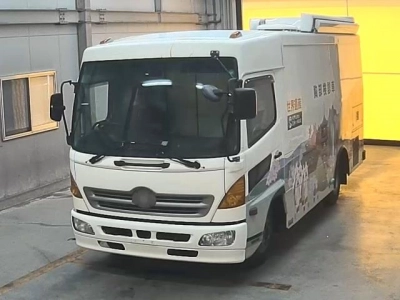 HINO RANGER — фото