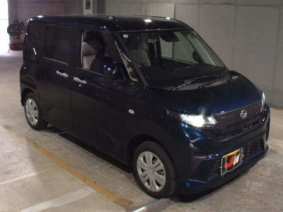 DAIHATSU MOVE — фото