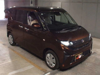 DAIHATSU MOVE — фото