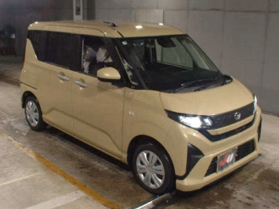 DAIHATSU MOVE — фото