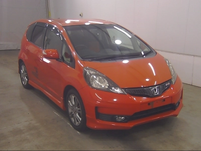 HONDA FIT — фото