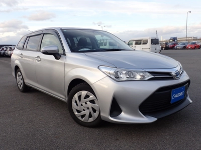 TOYOTA COROLLA FIELDER — фото