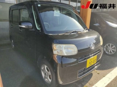DAIHATSU TANTO — фото