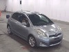TOYOTA VITZ — фото