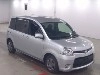 TOYOTA SIENTA — фото