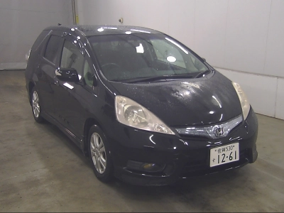 HONDA FIT SHUTTLE — фото