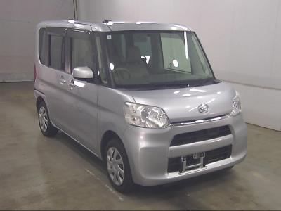 DAIHATSU TANTO — фото