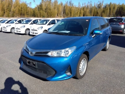 TOYOTA COROLLA FIELDER — фото