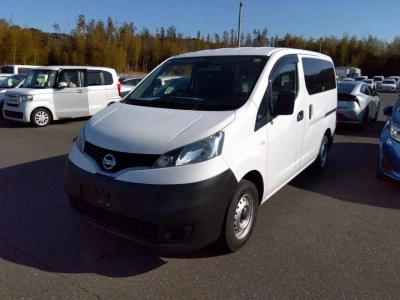 NISSAN NV200 VANETTE VAN — фото