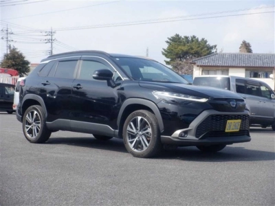 TOYOTA COROLLA CROSS — фото
