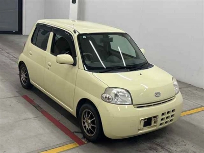 DAIHATSU ESSE — фото