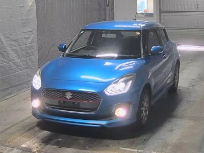 SUZUKI SWIFT — фото