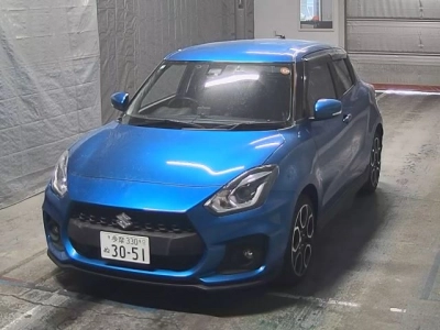 SUZUKI SWIFT — фото