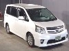 TOYOTA NOAH — фото