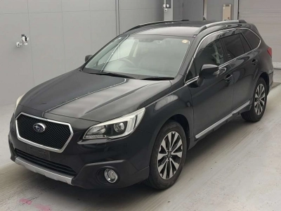 SUBARU OUTBACK — фото