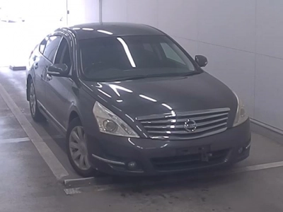 NISSAN TEANA — фото