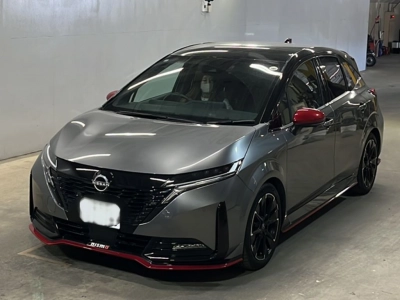 NISSAN AURA — фото