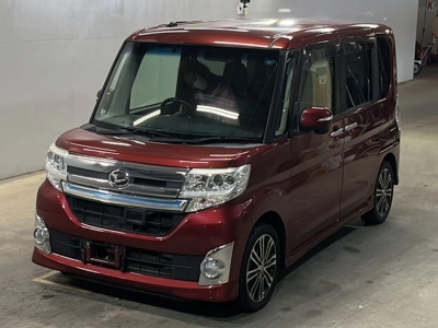 DAIHATSU TANTO — фото