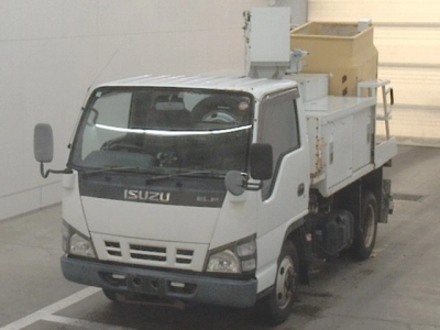 ISUZU ELF — фото