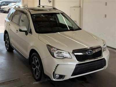 SUBARU FORESTER — фото