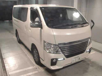 NISSAN NV350 CARAVAN — фото