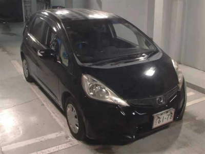 HONDA FIT — фото