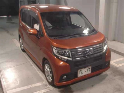 DAIHATSU MOVE — фото