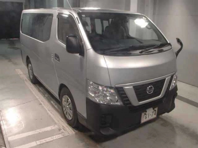 NISSAN NV350 CARAVAN WAGON — фото