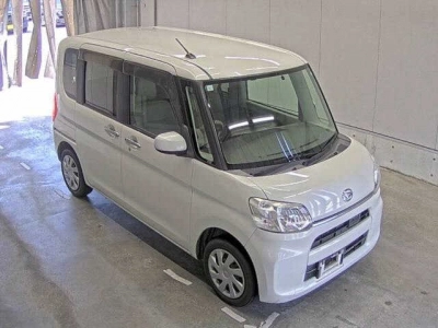 DAIHATSU TANTO — фото