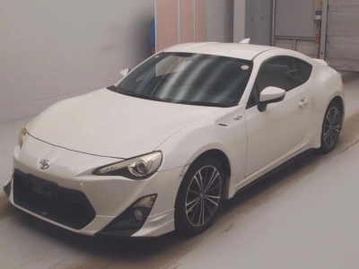 TOYOTA 86