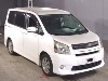 TOYOTA NOAH — фото