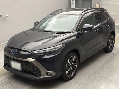 TOYOTA COROLLA CROSS — фото