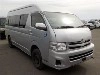 TOYOTA HIACE COMMUTER — фото
