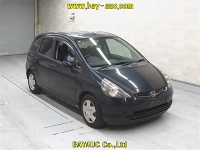HONDA FIT — фото