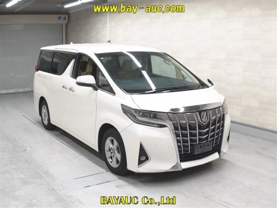 TOYOTA ALPHARD — фото