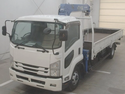 ISUZU FORWARD — фото