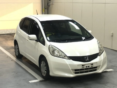 HONDA FIT — фото