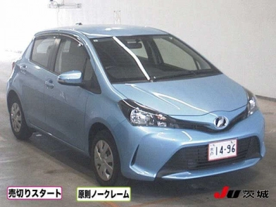 TOYOTA VITZ — фото