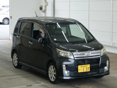 DAIHATSU MOVE — фото