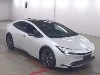 TOYOTA PRIUS — фото