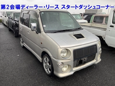 DAIHATSU MOVE — фото