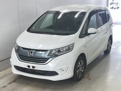 HONDA FREED HYBRID — фото